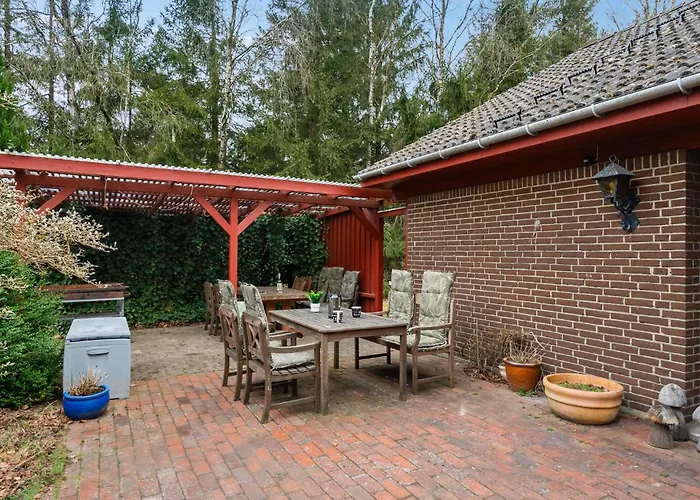 Ferienhaus 5 Bedroom Amazing In *