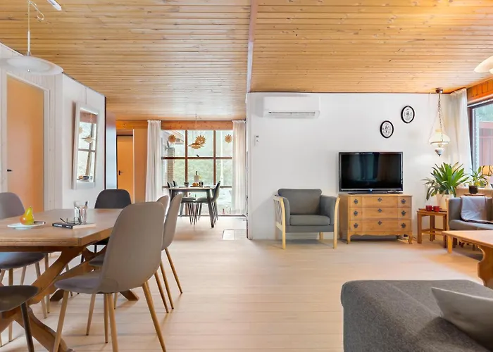 5 Bedroom Amazing In * Herning